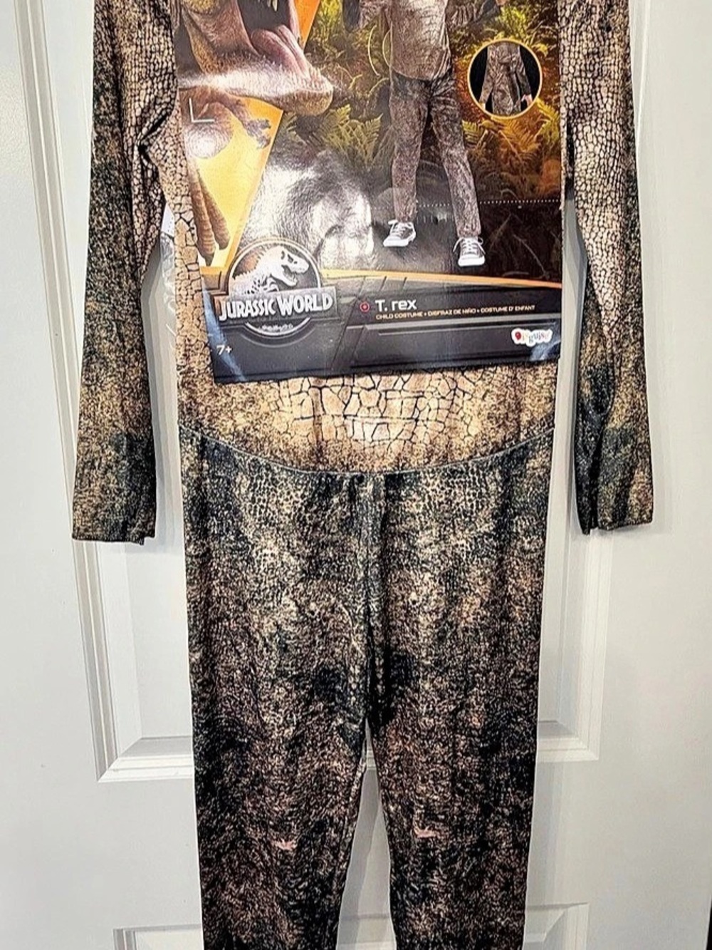 Jurassic World T. rex costume Boys Medium NWT